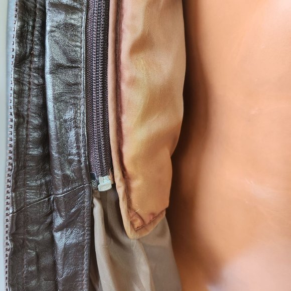 Men's Vintage Leather Bomber Jacket Soft Sheepskin Leather Removable Fur Lining - Picture 11 of 16